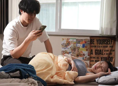 Hắn ta điên cuồng với việc người yêu ngoại tình